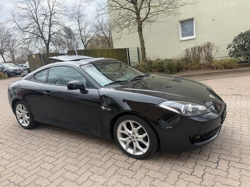Gebraucht Hyundai Coupé 142 PS (104 kW) 2009 Schwarz Coupé
