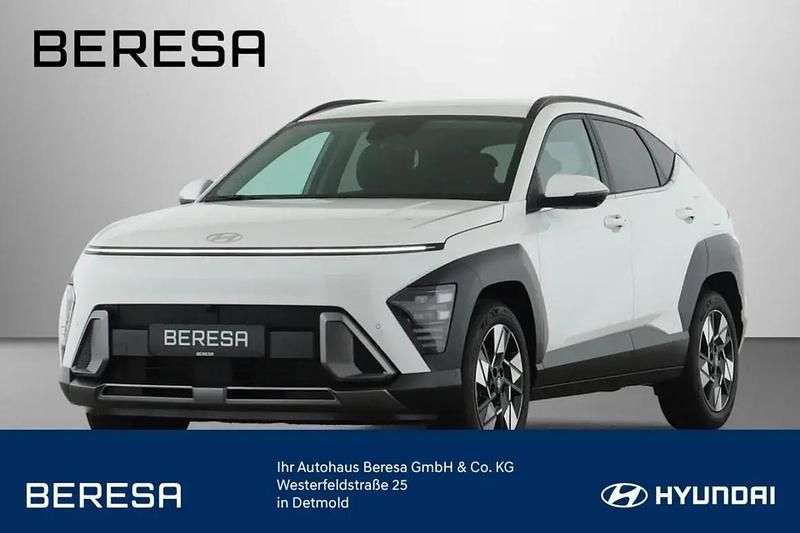 Weiß Neu 2025 Hyundai Kona Prime SUV | 31.990 € (Fairer Preis) - Bild 1/1