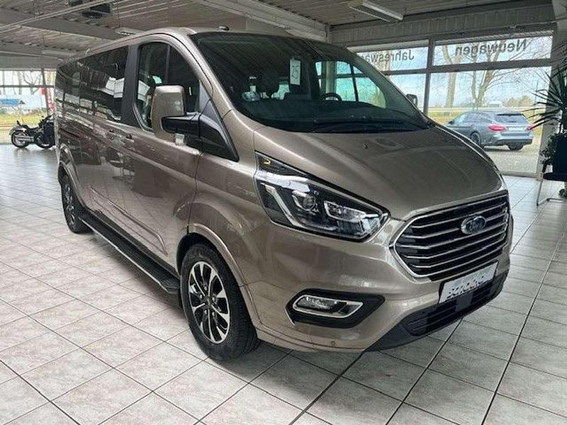 Pyrit silver Gebraucht 2019 Ford Transit Tourneo Titanium Van / Kleinbus | 32.900 € (Etwas zu teuer) - Bild 1/4