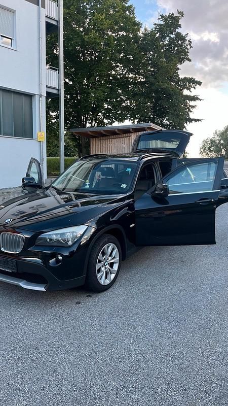 Używany BMW X1 177 KM (130 kW) 2011 Czarny SUV