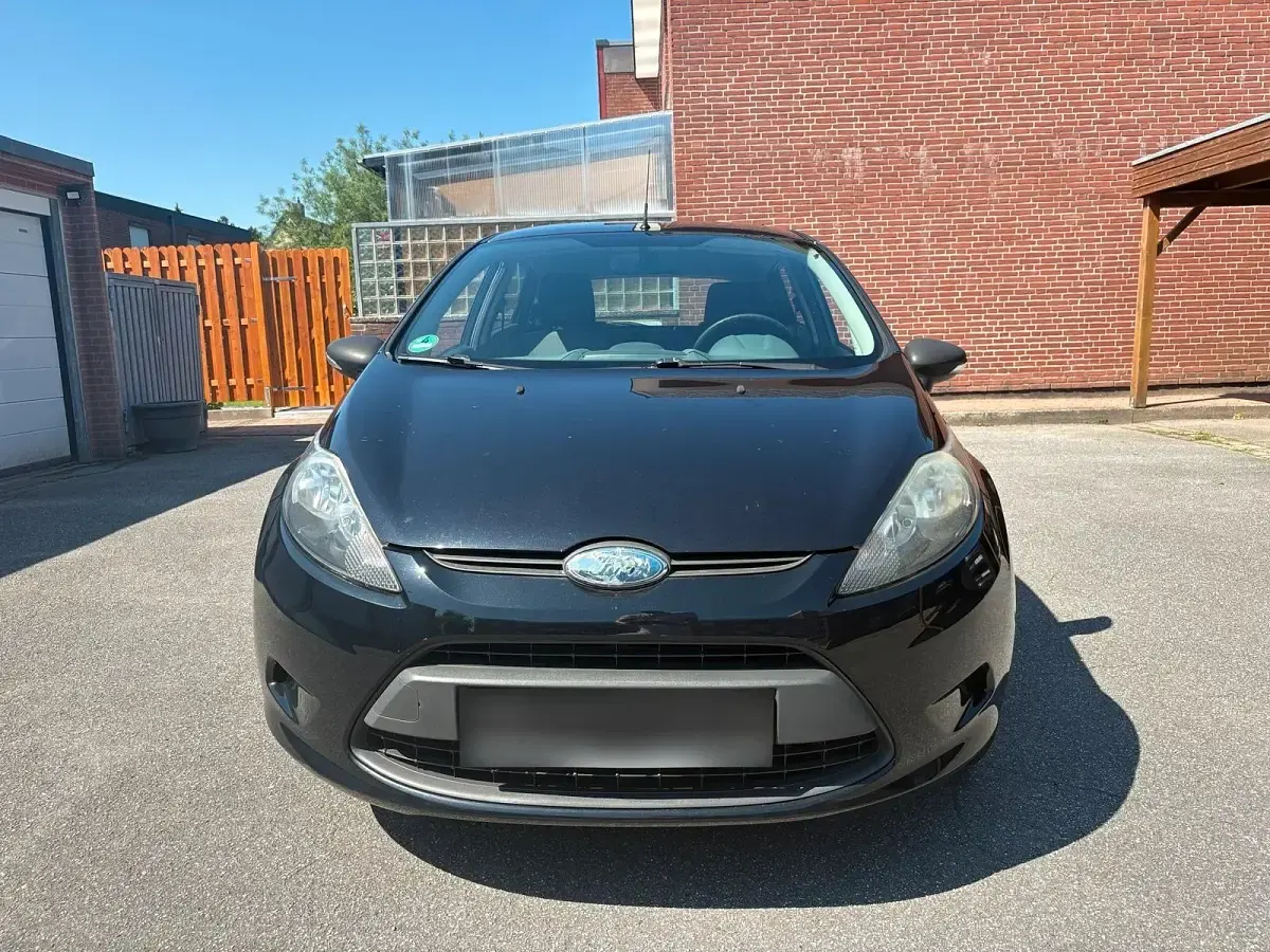 Gebraucht Ford Fiesta 82 PS (60 kW) 2009 Schwarz Kleinwagen