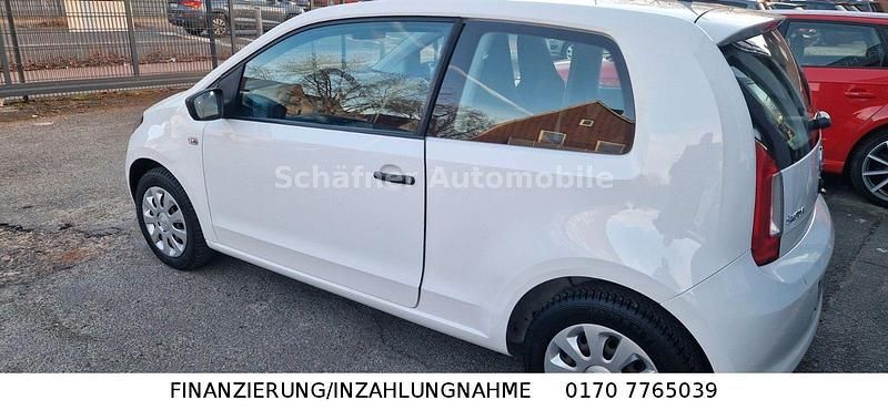 Gebraucht Skoda Citigo Active 60 PS (44 kW) 2014 Weiß Kleinwagen