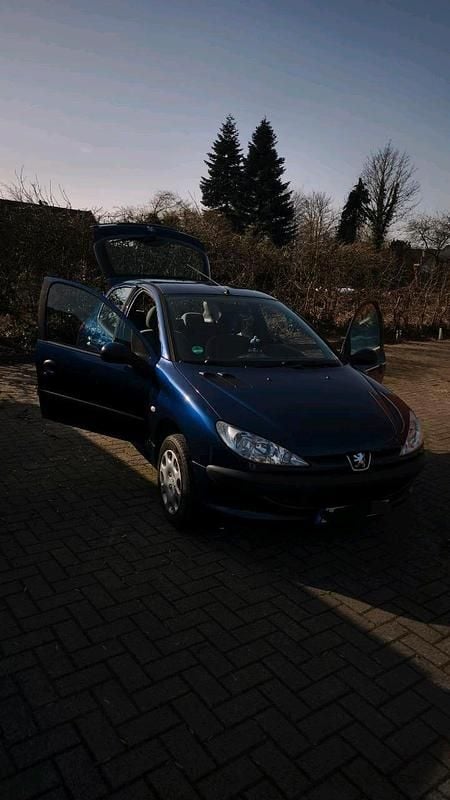 Gebraucht Peugeot 206 75 PS (55 kW) 2006 Blau Kleinwagen