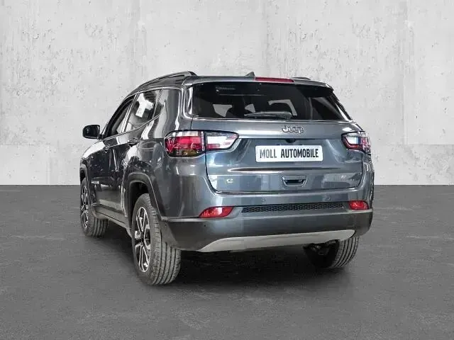 Gebraucht Jeep Compass Limited 131 PS (96 kW) 2023 Grigio moda (graphite grey metallic) (gr (metallic) SUV