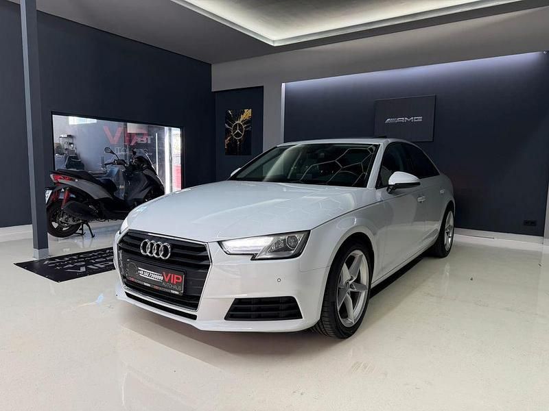Gebraucht Audi A4 Basis 150 PS (110 kW) 2017 Weiß Limousine