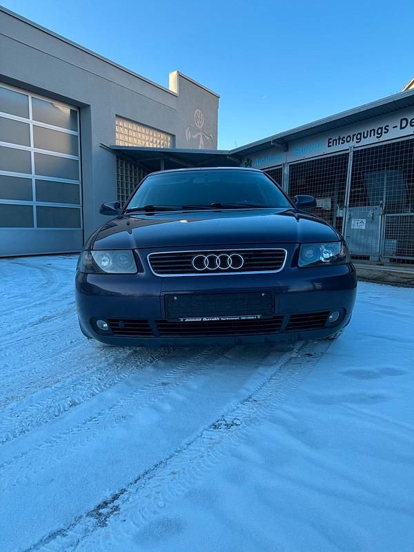 Gebraucht Audi A3 S-Line 101 PS (74 kW) 2002 Violet Kleinwagen