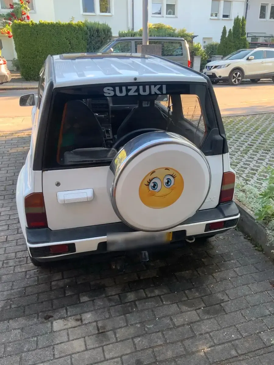 Gebraucht Suzuki Vitara 84 PS (61 kW) 1991 Weiß SUV