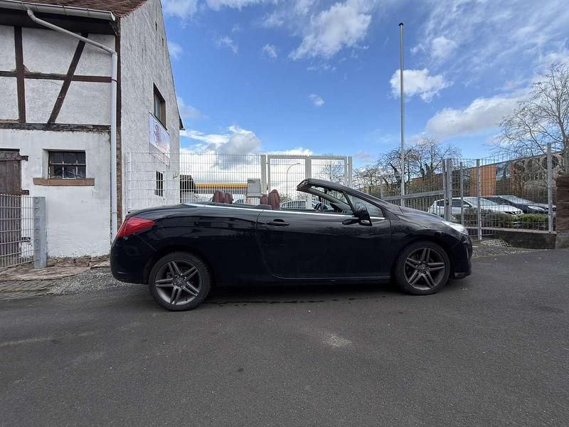 Gebraucht Peugeot 308 CC Platinum 140 PS (102 kW) 2009 Schwarz perla nera/metallic Cabrio