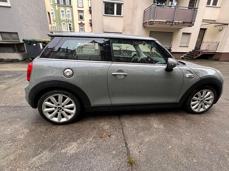 Gebraucht Mini Cooper 192 PS (141 kW) 2019 Grau Kleinwagen