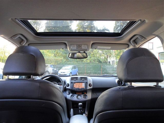 Gebraucht Toyota RAV4 Executive 177 PS (130 kW) 2007 Silber SUV