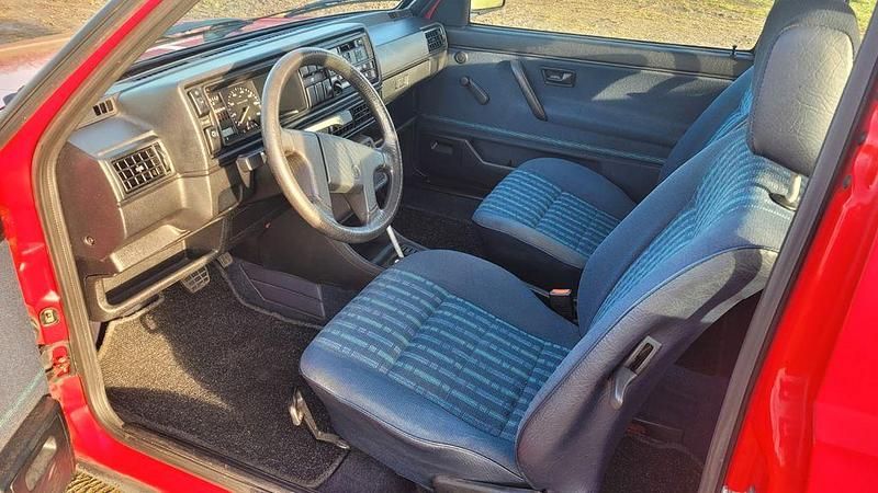 Gebraucht VW Golf II 70 PS (51 kW) 1990 Rot Kleinwagen