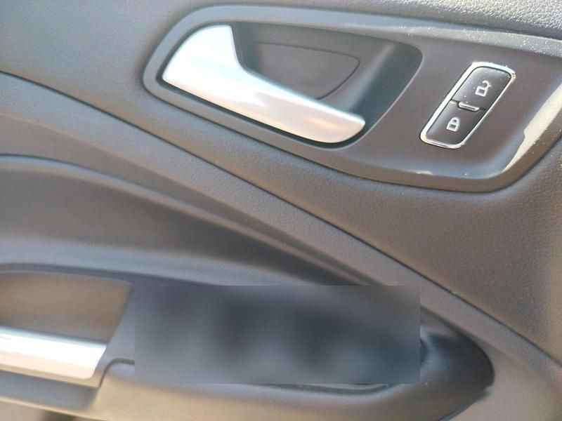 Gebraucht Ford Kuga 120 PS (88 kW) 2016 Blau SUV