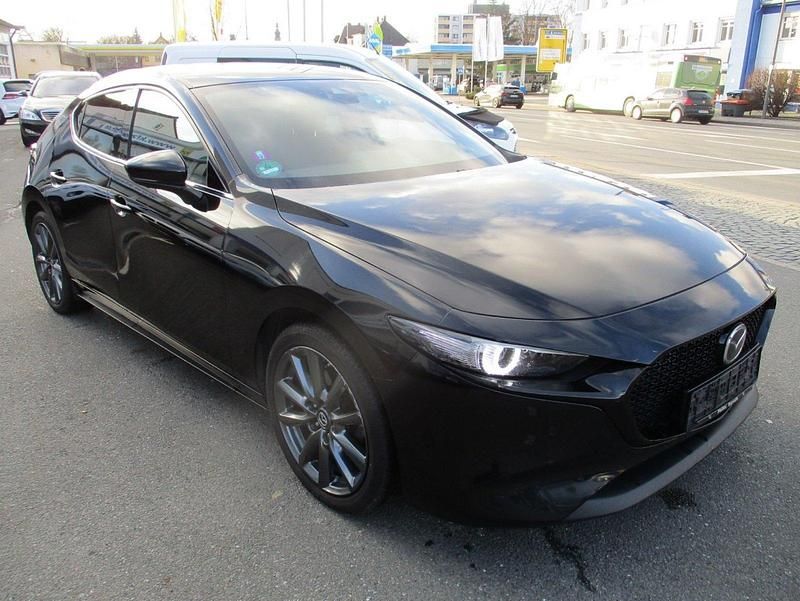 Gebraucht Mazda 3 122 PS (89 kW) 2019 Schwarz Limousine
