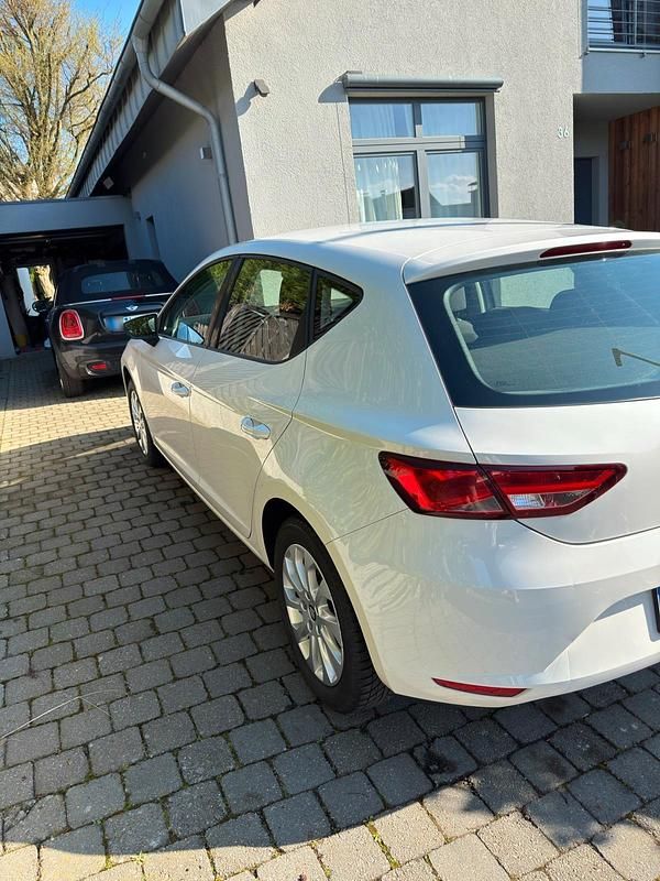 Second-hand Seat Leon 110 CP (80 kW) 2015 Alb Break