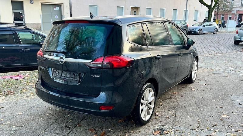 Gebraucht Opel Zafira Tourer Business Innovation 140 PS (102 kW) 2016 Schwarz Van / Kleinbus