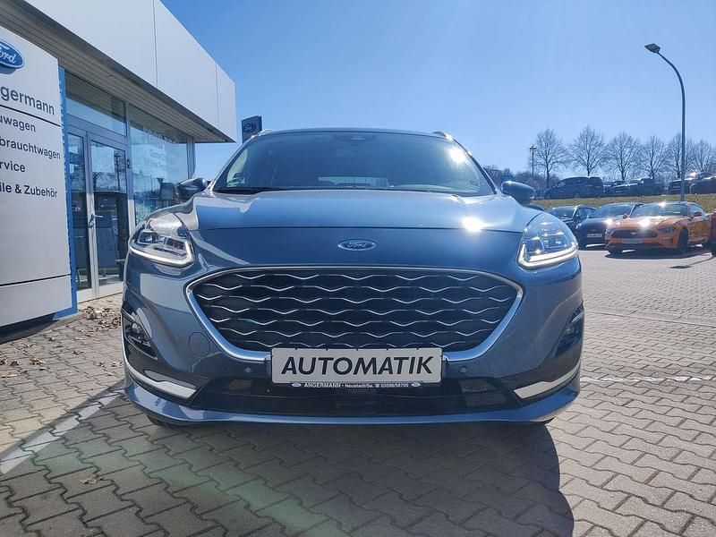 Gebraucht Ford Kuga Vignale 152 PS (111 kW) 2023 Chromablau metallic SUV