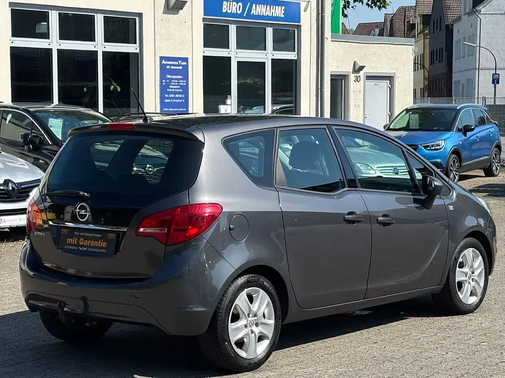 Gebraucht Opel Meriva Edition 101 PS (74 kW) 2011 Grau Van / Kleinbus