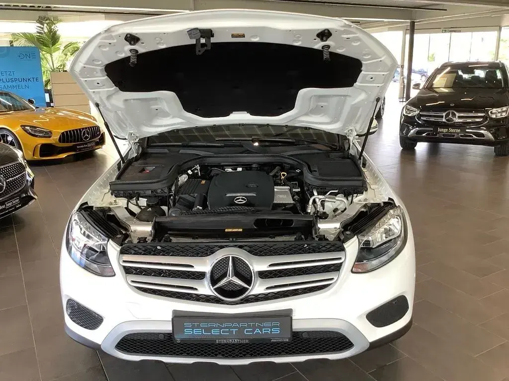 Gebraucht Mercedes GLC250 211 PS (155 kW) 2018 Weiß SUV