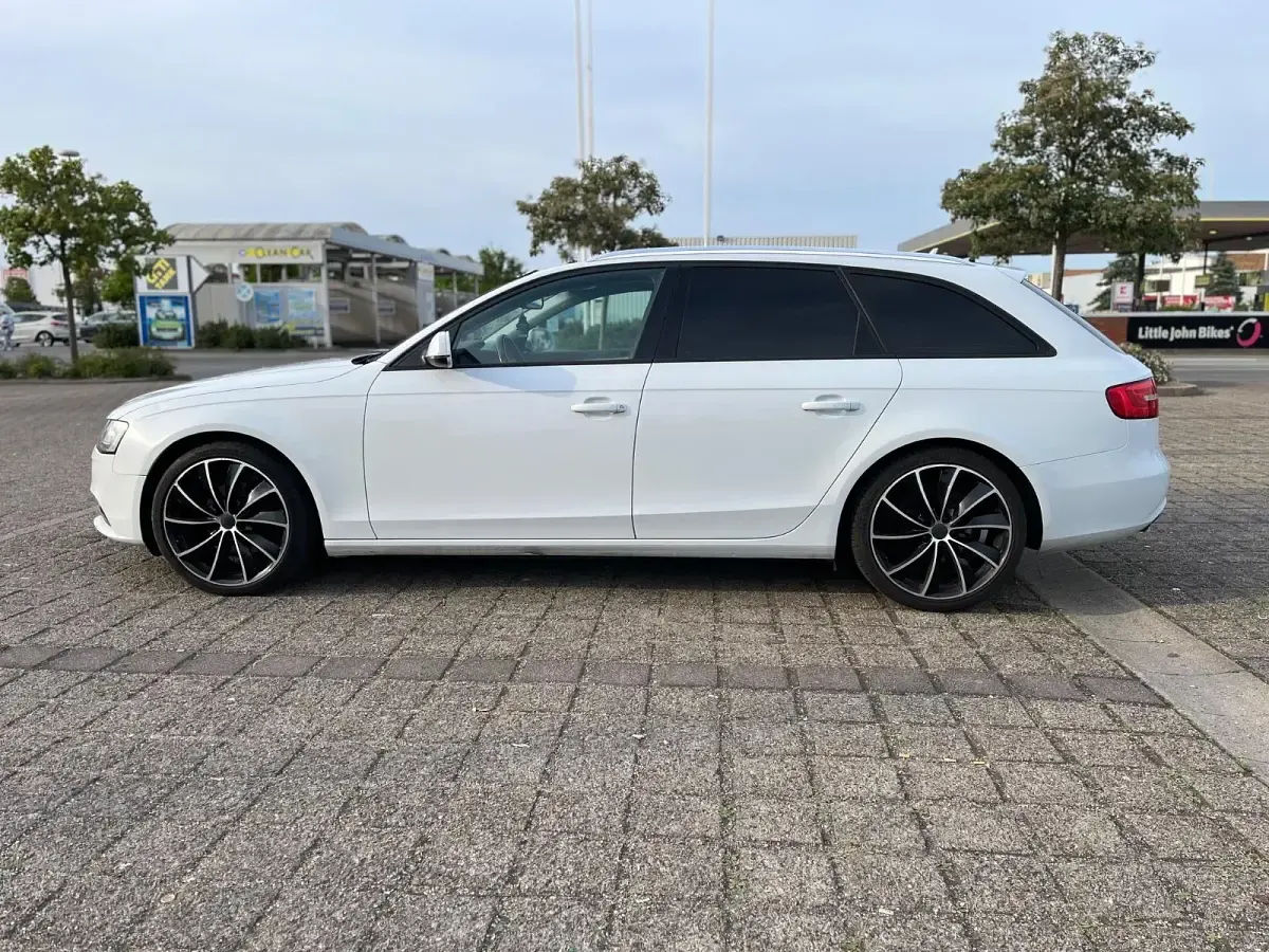 Gebraucht Audi A4 Design 2013 Weiß Kombi