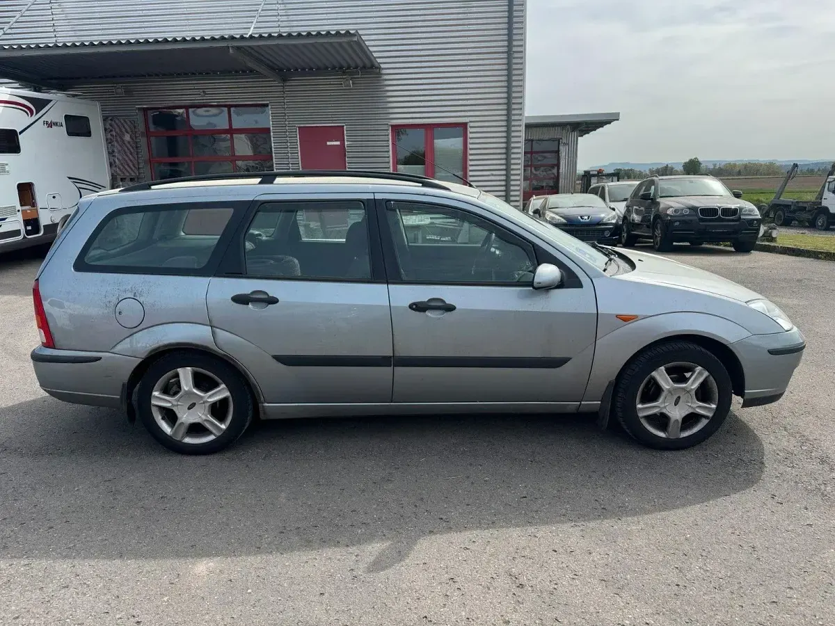 Gebraucht Ford Focus 101 PS (74 kW) 2003 Kombi