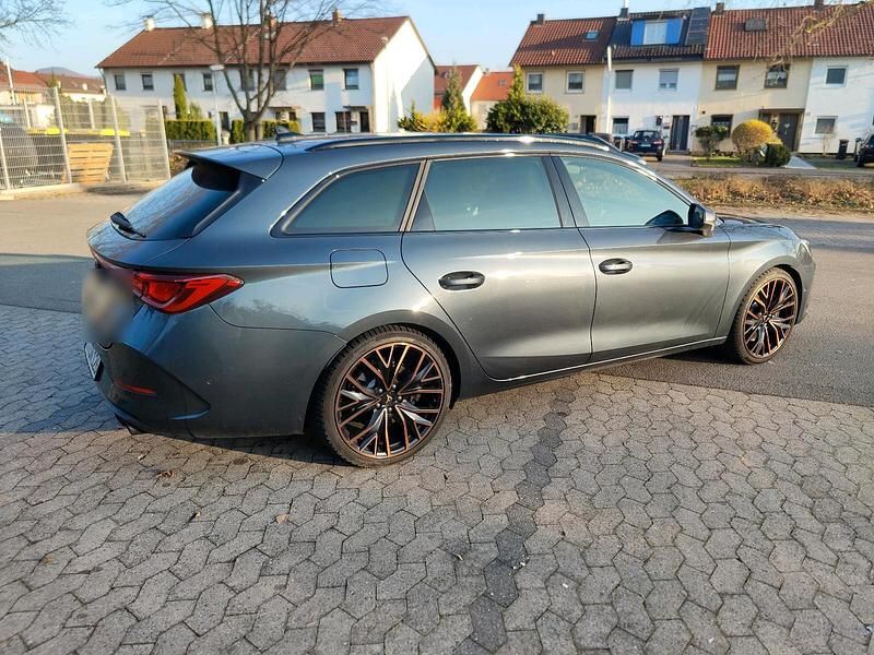 Gebraucht Cupra Leon VZ 300 PS (220 kW) 2021 Grau Kombi