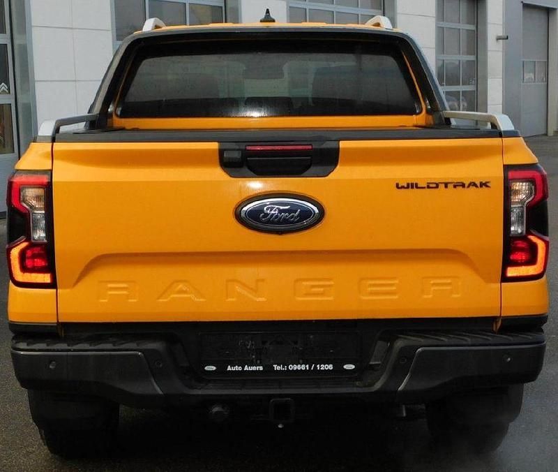 Neu Ford Ranger Wildtrack 184 PS (135 kW) 2026 Orange Pickup