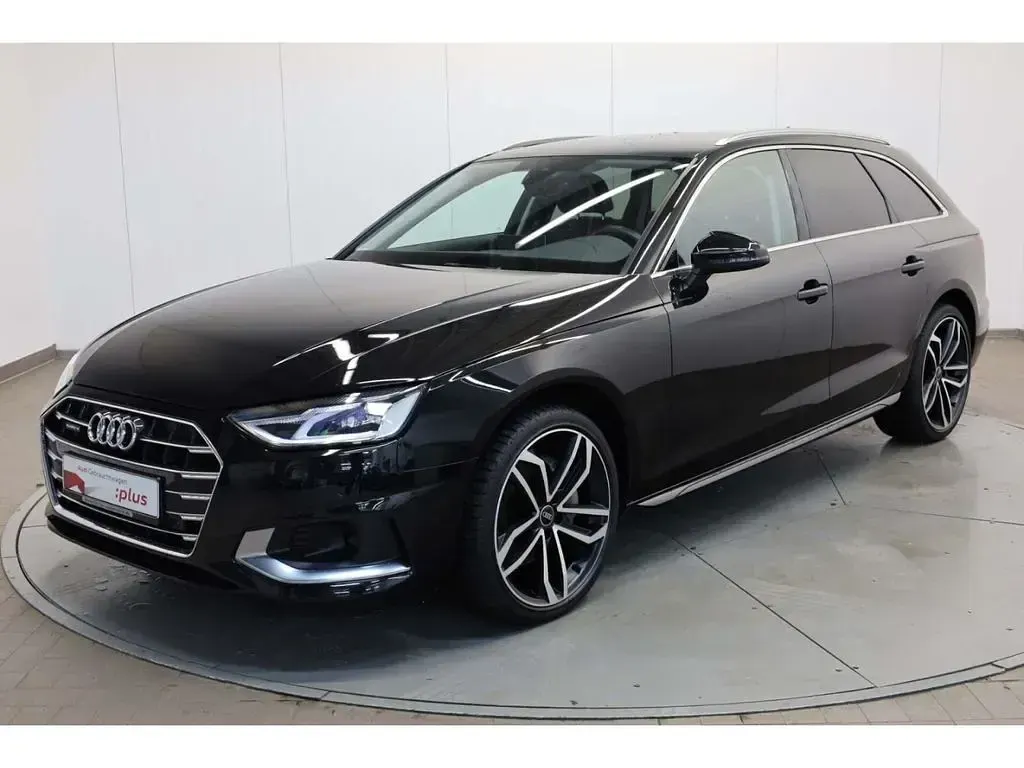 Gebraucht Audi A4 Advanced 204 PS (150 kW) 2023 Schwarz Kombi