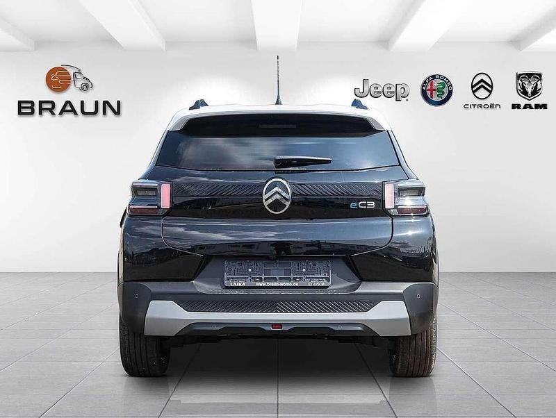Neu Citroën e-C3 83 kW (113 PS) 2025 Perla neraschwarz / dach weiß Kleinwagen