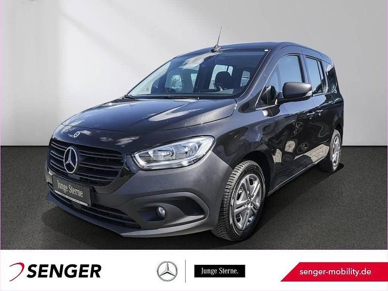 Schwarz Gebraucht 2022 Mercedes Citan 113 Kombi | 19.750 € (Superpreis) - Bild 1/4