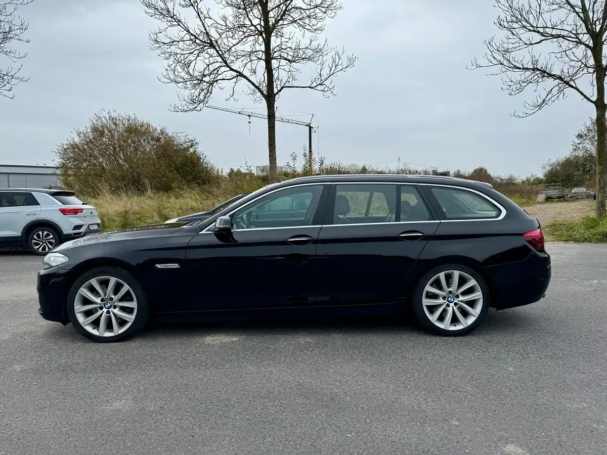Gebraucht BMW 530 258 PS (189 kW) 2014 Schwarz Kombi