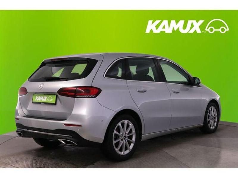 Gebraucht Mercedes B200 Progressive 150 PS (110 kW) 2019 Iridiumsilber Van / Kleinbus