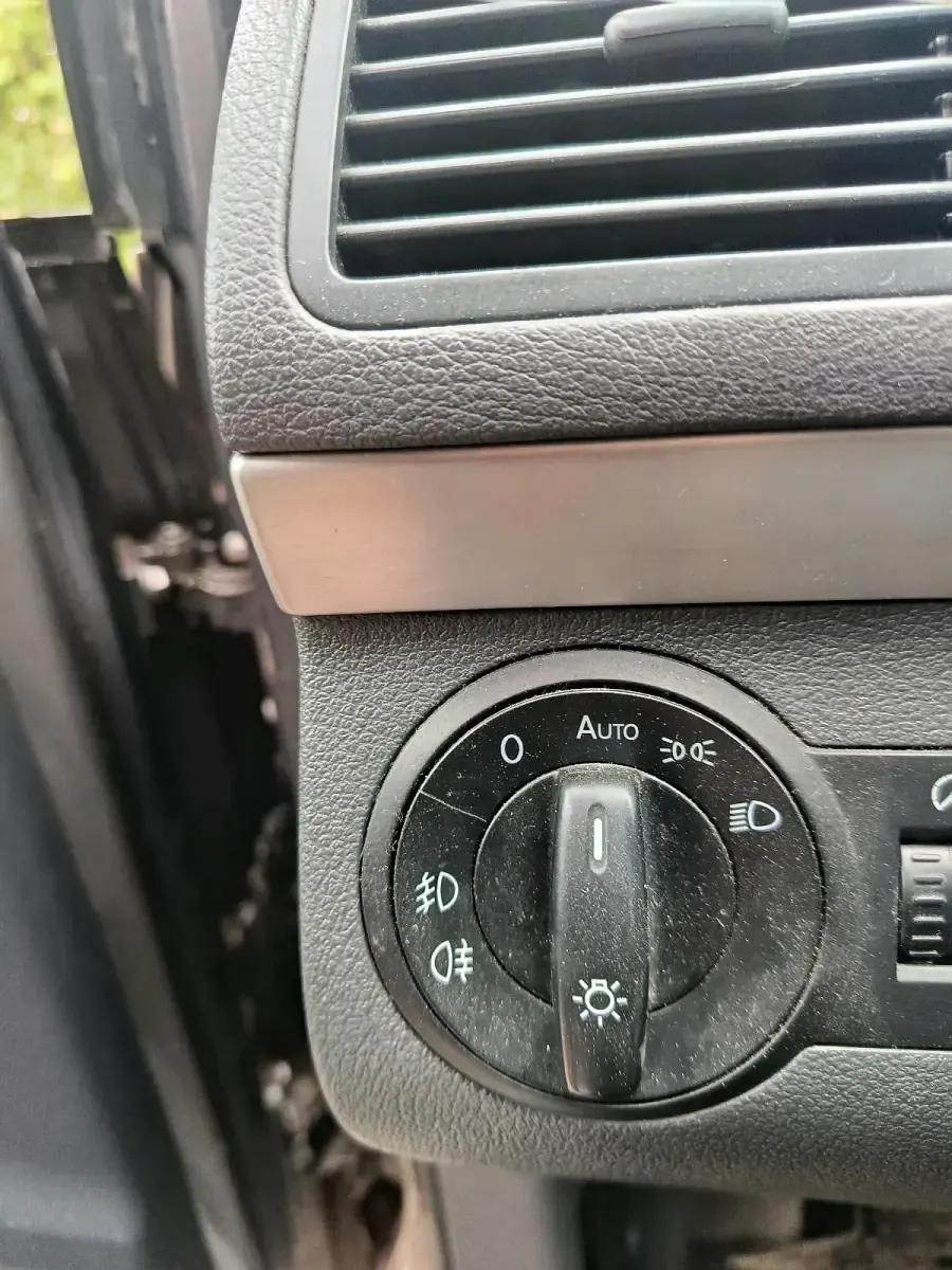 Gebraucht VW Touran 140 PS (102 kW) 2008 Grau Van / Kleinbus