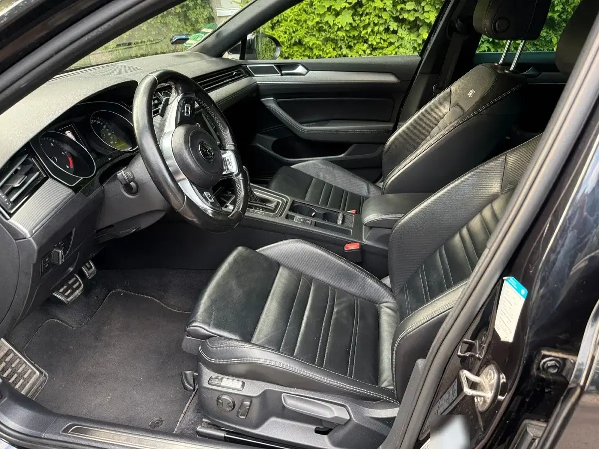 Gebraucht VW Passat Highline 190 PS (139 kW) 2015 Schwarz Kombi