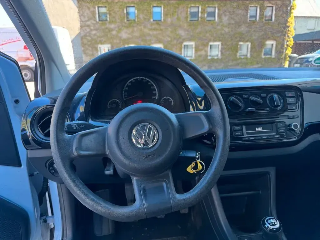 Second-hand VW up! move up! 75 CP (55 kW) 2012 Albastru Hatchback