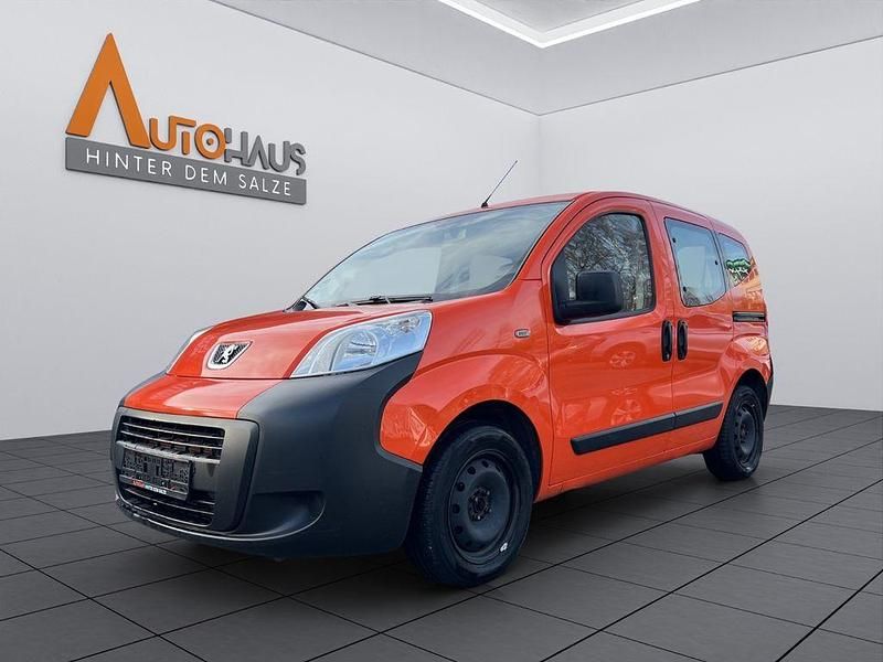 Orange Gebraucht 2010 Peugeot Bipper Basis Van / Kleinbus | 5.990 € (Etwas zu teuer) - Bild 1/4