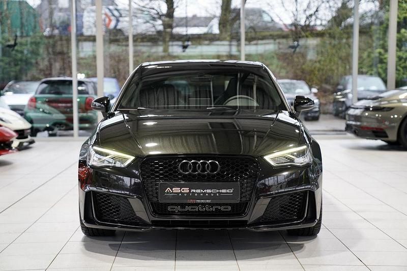 Gebraucht Audi RS3 Sport 451 PS (331 kW) 2016 Schwarz Limousine