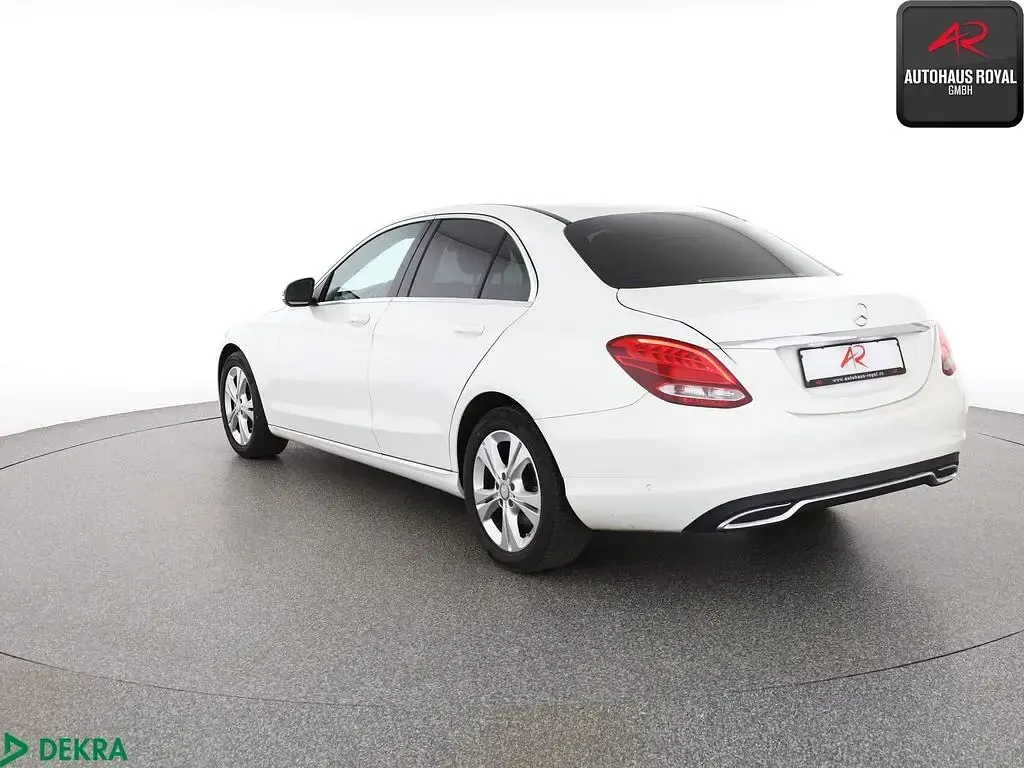 Gebraucht Mercedes C200 Exclusive 184 PS (135 kW) 2016 Polarweiss Limousine