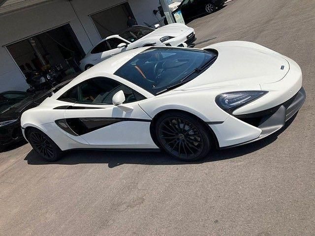 Weiß Gebraucht 2019 McLaren 540C Coupé | 155.450 € - Bild 1/3