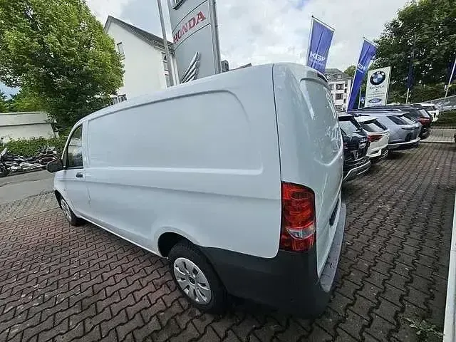 Gebraucht Mercedes Vito 114 PS (83 kW) 2019 Weiss Van