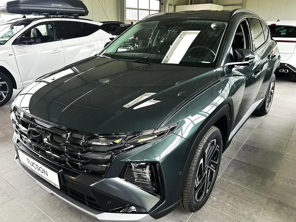 Neu Hyundai Tucson Prime 150 PS (110 kW) 2026 Grün SUV