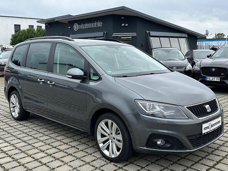 Grau Gebraucht 2014 Seat Alhambra Style Van / Kleinbus | 13.800 € (Teuer) - Bild 1/4
