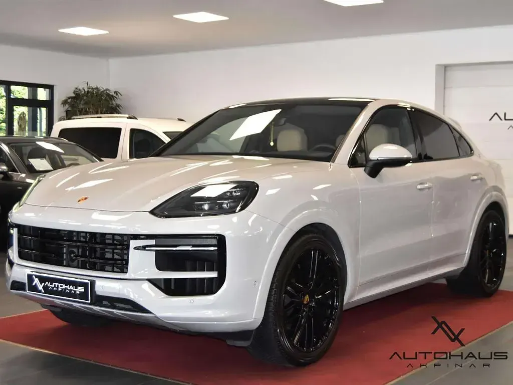 Gebraucht Porsche Cayenne Coupe 354 PS (260 kW) 2024 Grau SUV