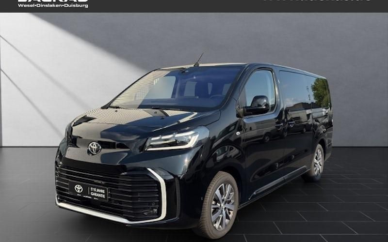 Schwarz Gebraucht 2024 Toyota Proace Verso Team Kombi | 43.900 € (Etwas zu teuer) - Bild 1/4