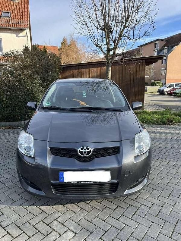 Gebraucht Toyota Auris Sol 124 PS (91 kW) 2007 Grau Kleinwagen