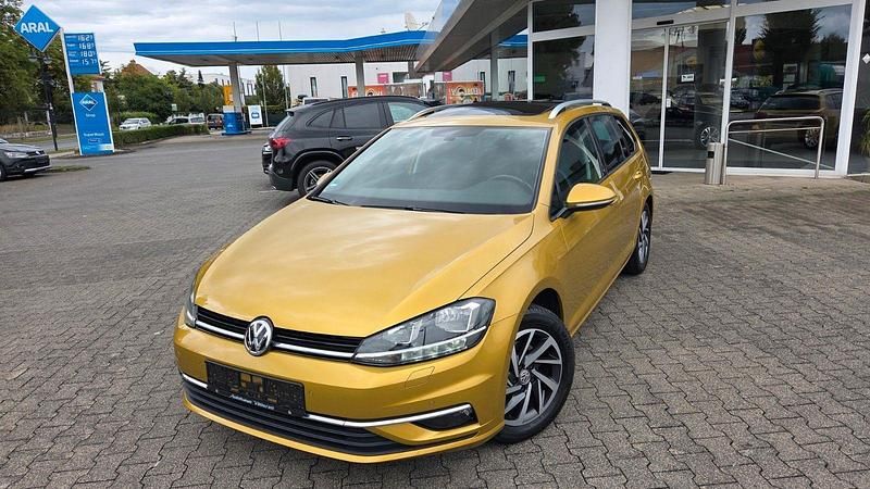 Gelb Gebraucht 2018 VW Golf VII Sound Kombi | 13.300 € (Superpreis) - Bild 1/4