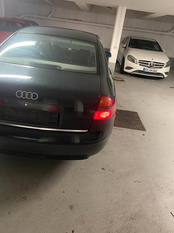Gebraucht Audi A6 170 PS (125 kW) 2000 Grün Limousine
