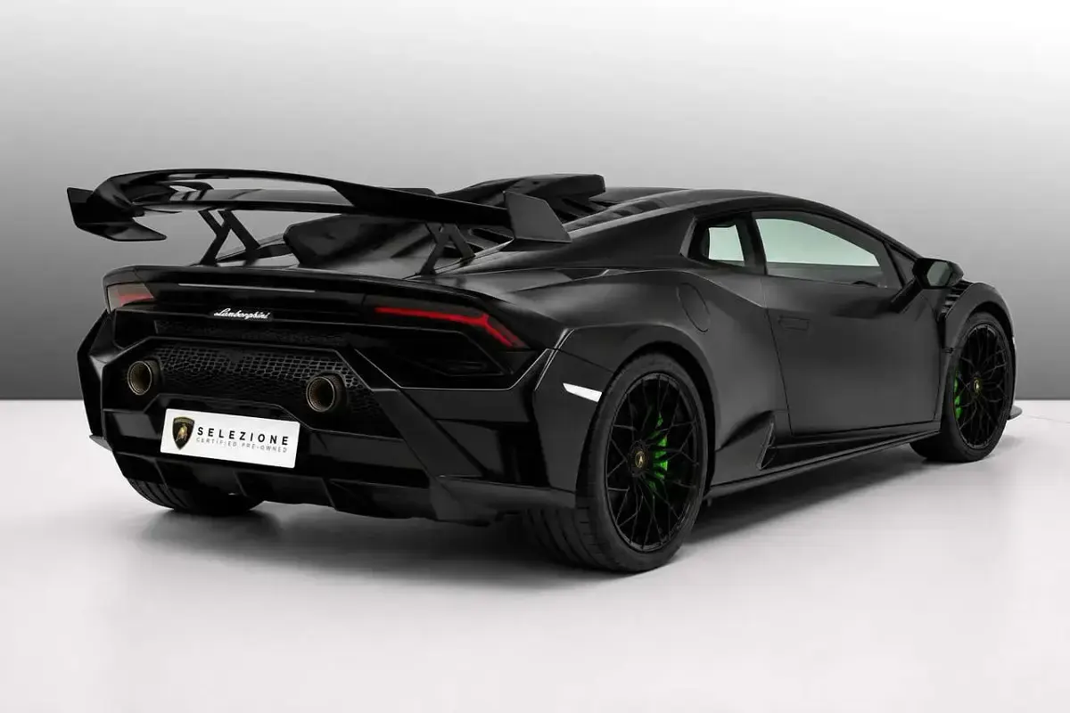 Gebraucht Lamborghini Huracán 639 PS (469 kW) 2024 Schwarz Coupé