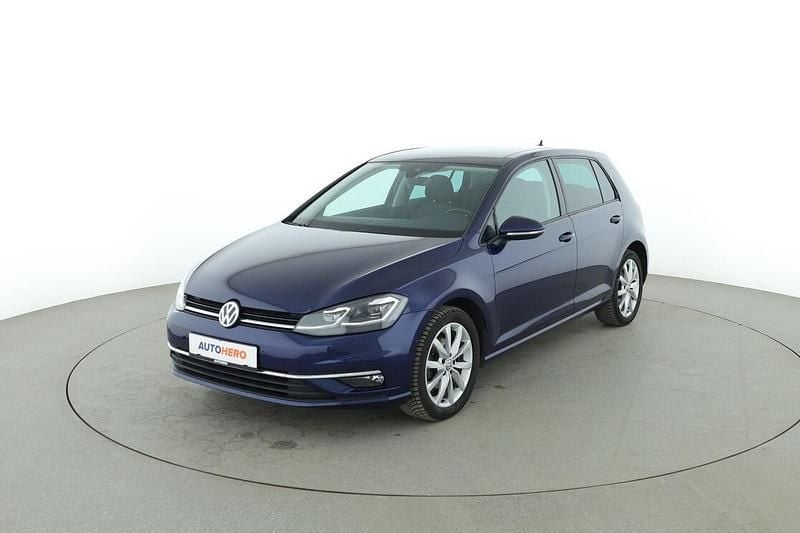 Używany VW Golf VII Highline 125 KM (91 kW) 2017 Sedan/Limuzyna