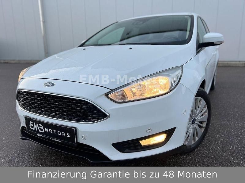 Weiß Gebraucht 2017 Ford Focus Business Edition Limousine | 6.999 € (Superpreis) - Bild 1/4