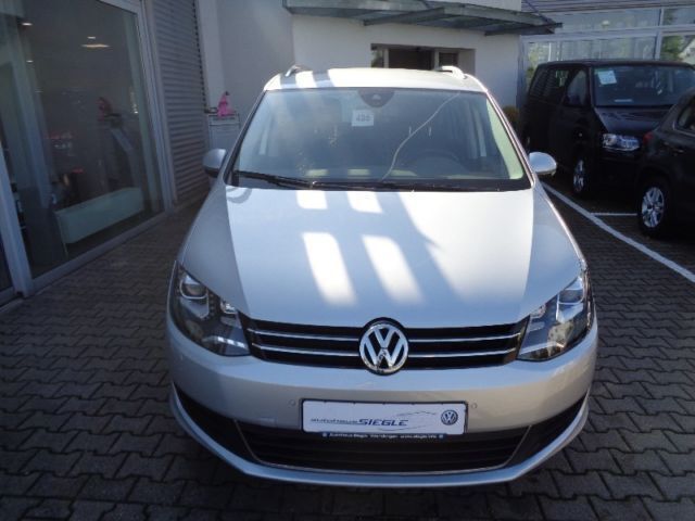 Gebraucht VW Sharan Life 177 PS (130 kW) 2013 Silber metallic Van / Kleinbus